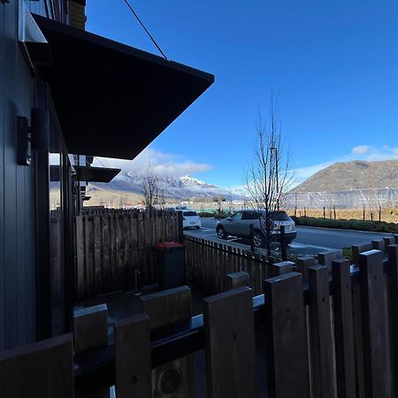 Queenstown Studio - 5Mins To Airport - Aircond - Free Wifi - Walk To Centre 外观 照片